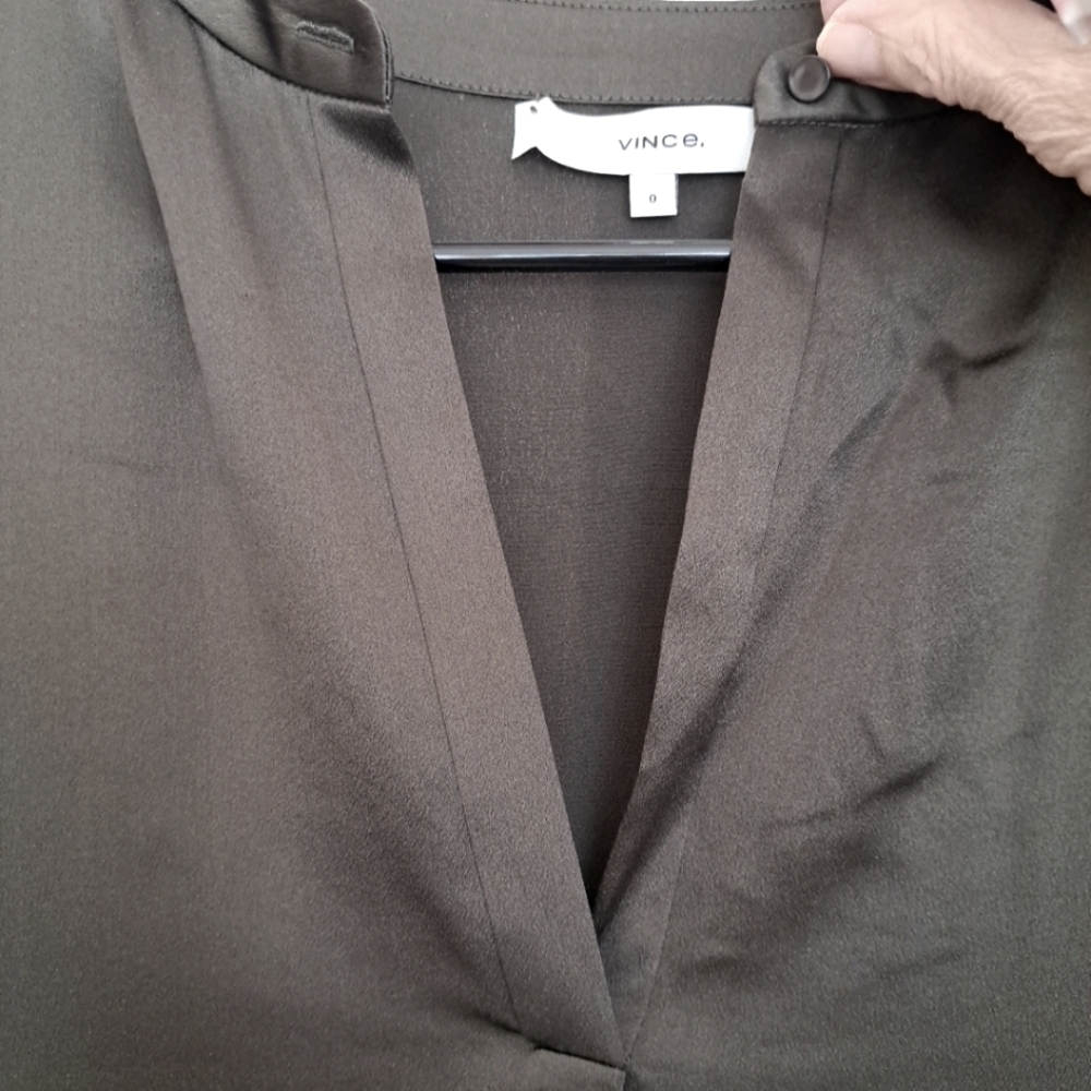 Vince Silk Dark Olive  Band Collar Maxi Shirt  Dress sz0 Excellent. - Picture 2 of 7